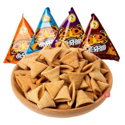 Пластмассовая вертикальная треугольная сумка для упаковки закусок