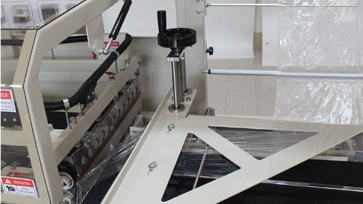 Макс.30 упаковок/мин Скорость Автоматическая режущаяся рукава пленка для упаковки