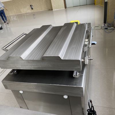 Легкая в эксплуатации полуавтоматическая двойная камера вакуумная машина для небольших упаковок