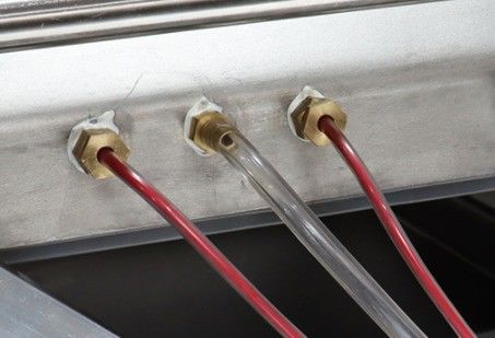 Длина уплотнения 600 мм CE сертифицированная вакуумная упаковочная машина для промышленных продуктов питания и супов