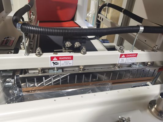 450L PLC тип яичных пакетов Автоматическая печать обертывающей машины с вертикальным фотоэлектрическим датчиком