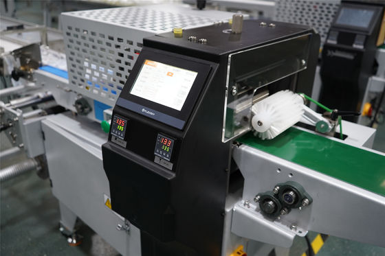 Автоматическая упаковочная машина для хлеба из пластиковых пакетов с подушкой с шириной пленки 90-400 мм