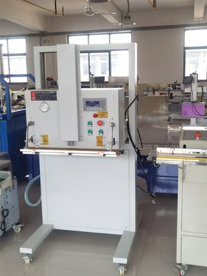 Функция газового промывания Возвышающая азотная вакуумная упаковочная уплотнительная машина для зерна