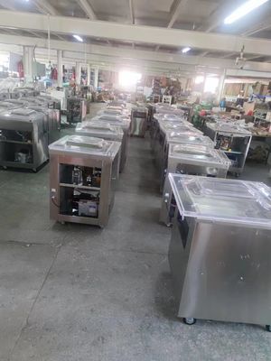 Однокамерный вакуумный уплотнитель DZ-400/500/600 для упаковки пищевых кондитерских изделий